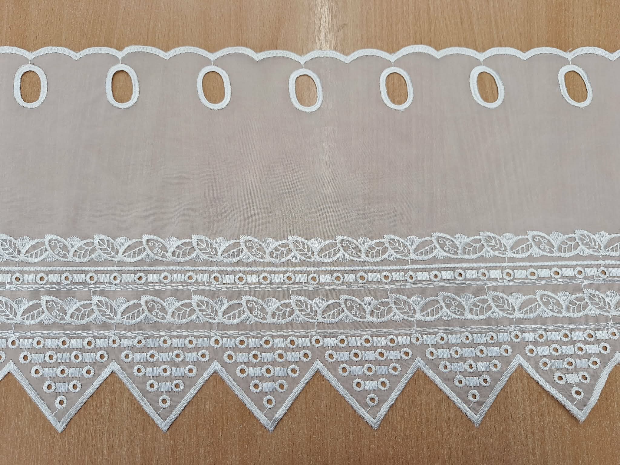 Bella 30 cm vitrázs ekrü