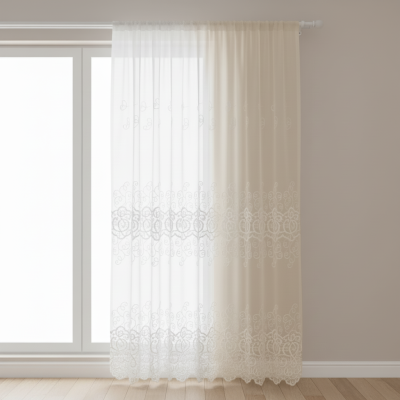 Teodora_ecru_ablakon_original