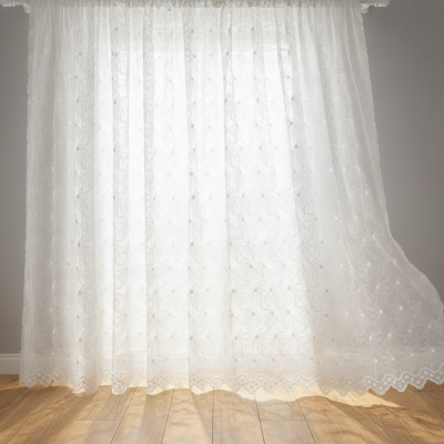 Valeria_ablakon_original