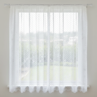 442._ablakon_rovid_fuggonynek_original